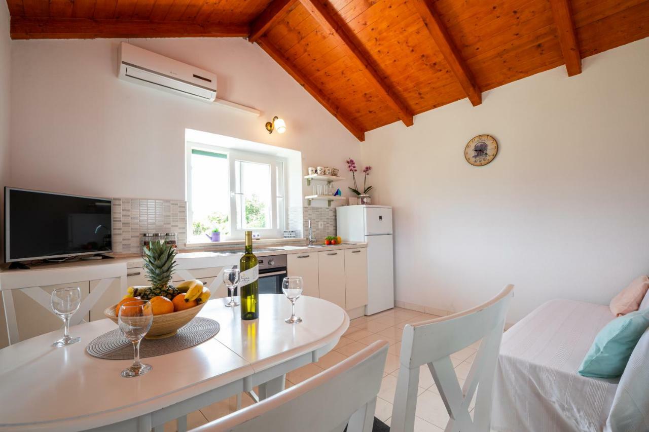 Vineyard House & Olive Grove House Villa Račišće Dış mekan fotoğraf